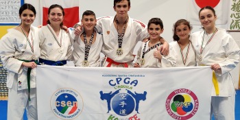 Da sinistra: Arianna Marenna, Sofia Spera, Filippo Morelli, Francesco Bartolini, Filippo Caraccia, Maria Sole D’Ascenzo, Sofia Scorrano, atleti CPGA