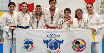 Da sinistra: Arianna Marenna, Sofia Spera, Filippo Morelli, Francesco Bartolini, Filippo Caraccia, Maria Sole D’Ascenzo, Sofia Scorrano, atleti CPGA