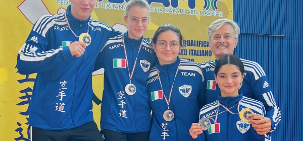 Da sinistra a destra: Bartolini F., Di Giacomantonio A., Spera S., Arnone B, Marenna A.