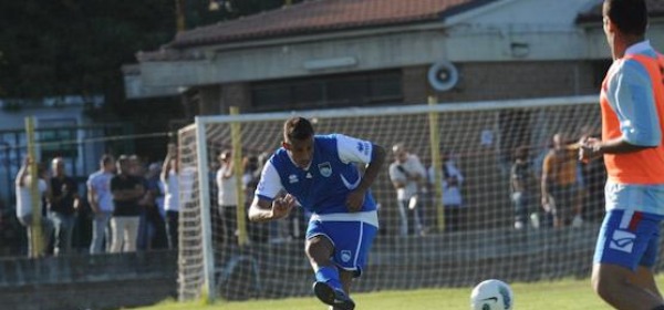 Un'azione della partita con il Ronciglione