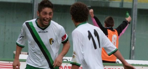 Il bomber neroverde, Alessio Rosa dopo il secondo gol
