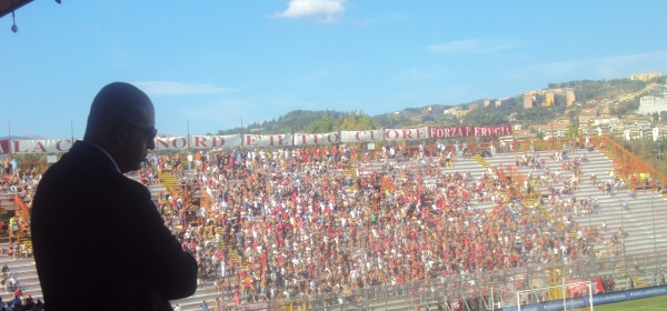 L'ex presidente Damaschi assiste dalla tribuna a Perugia-Chieti