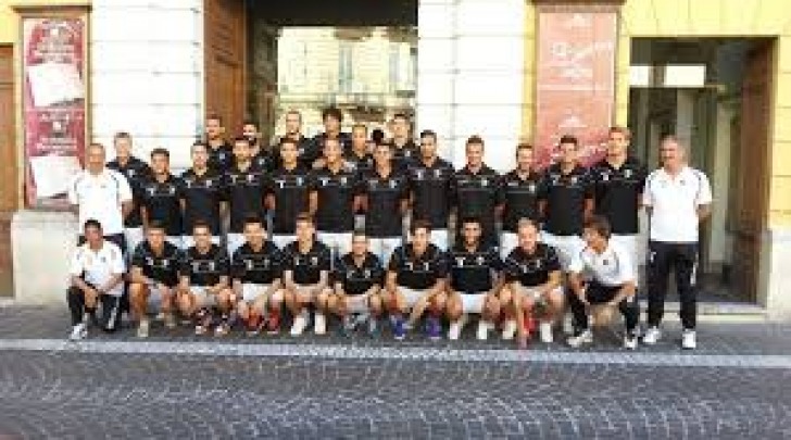 La rosa 2013/14 del Chieti al completo (foto tratta dal sito della società)