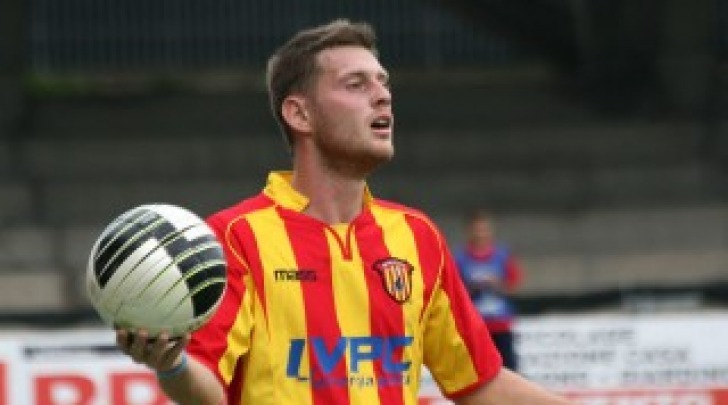 Ivan Pedrelli con la maglia del Benevento